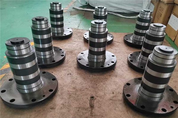 轴体轴颈磨损陶瓷涂层耐磨喷涂.jpg 轴体轴颈磨损陶瓷涂层耐磨喷涂.jpg